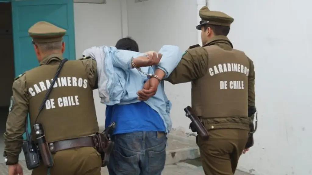 2 detenidos prófugos de la justicia en Los Ángeles, La Tribuna