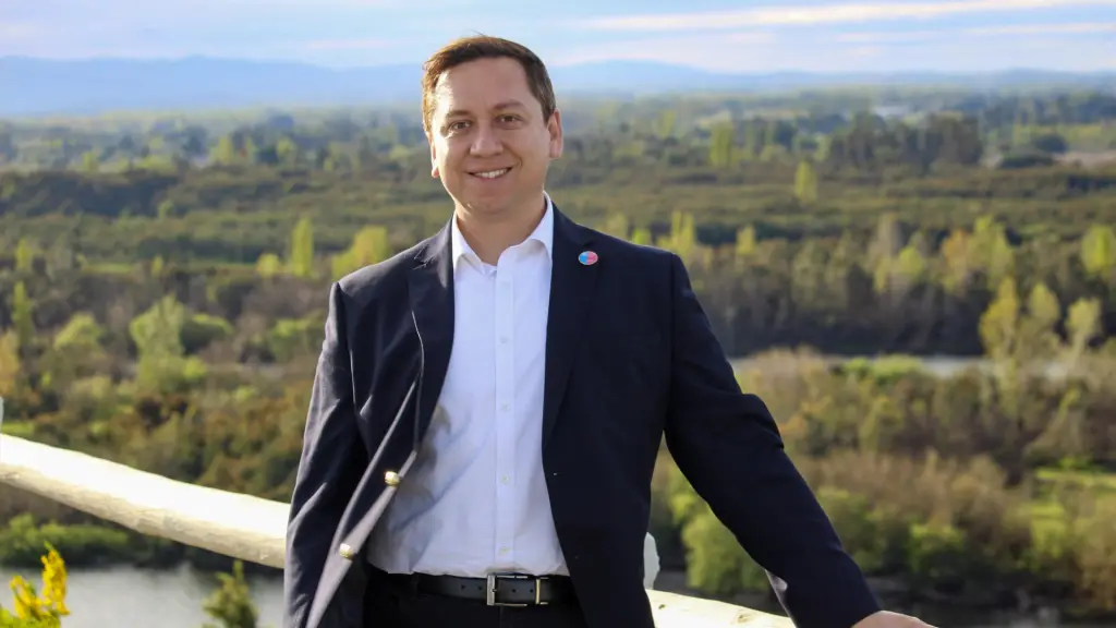 Javier Fuchslocher Baeza, delegado presidencial provincial, Diario La Tribuna