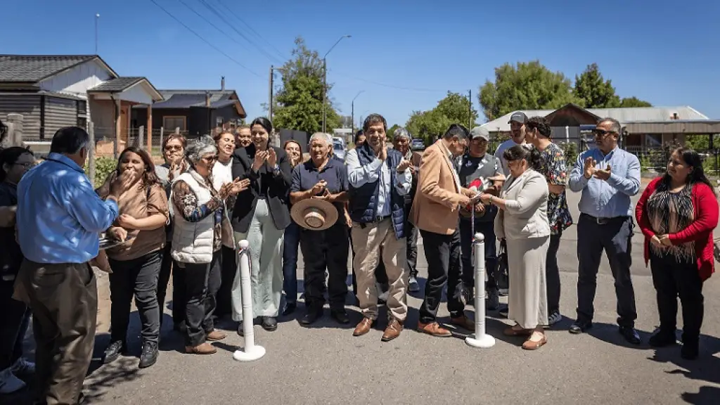 Inauguración proyectos agua potable rural en Tucapel, La Tribuna