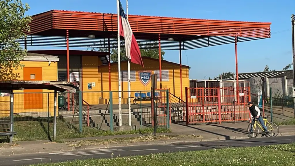 Escuela Arturo Alessandri, Diario La Tribuna