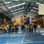 Siete colegios de Los Ángeles recuperan energía tras mañana con retrasos en transmisión de datos electorales