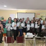 Participantes del Taller de Vitrofusión en Villa Génesis., Programa Quiero Mi Barrio