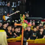 Alumnos de Laja junto a su profesor Nadab Sandoval Iturra, cedida