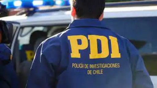 Arrestan a hombre tras agredir a su pareja e hijo de cuatro años en Victoria