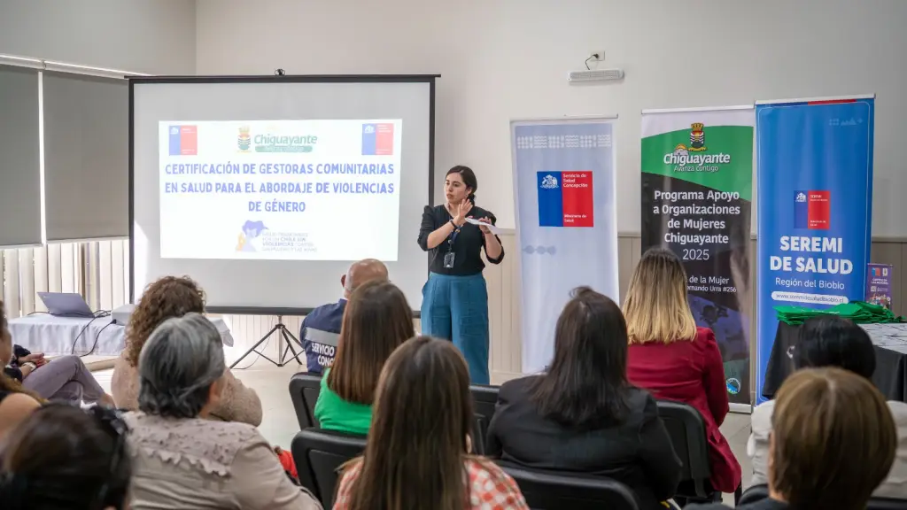Escuela de Gestora Comunitaria impulsada por la Seremi de Salud del Biobío., Seremi de Salud Biobío