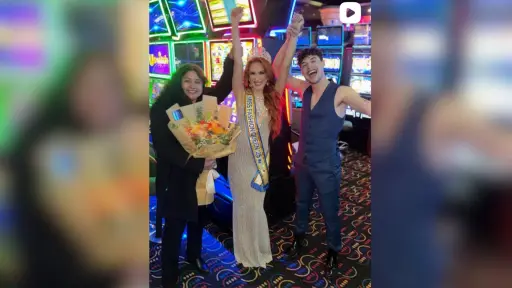 Camila Alveal se coronó en Fashion Queen 2025 en Los Ángeles