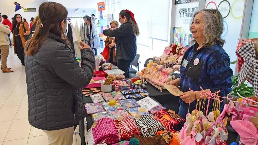 Feria de emprendimiento, Archivo La Tribuna