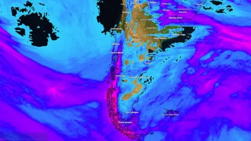 Sistema frontal dejará lluvias en el sur y chubascos aislados en la zona central: así avanzará el tiempo en Chile