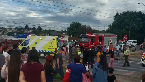 Motociclista lesionado tras colisión con vehículo menor en Nacimiento: sufrió pérdida de piezas dentales