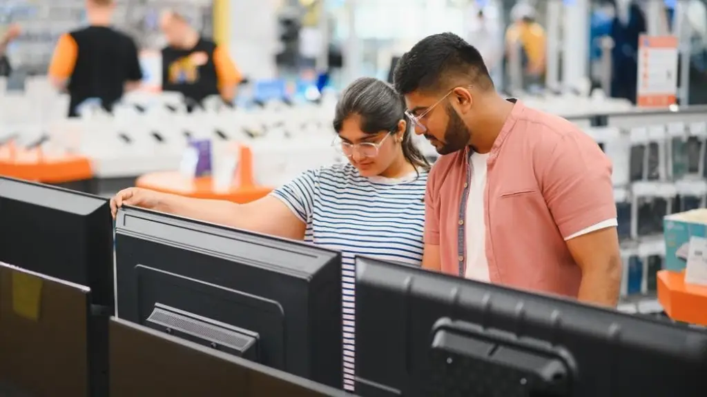 Las tiendas departamentales juegan un papel importante en el Black Friday al concentrar una gran variedad de marcas y productos en un solo lugar. / Shutterstock