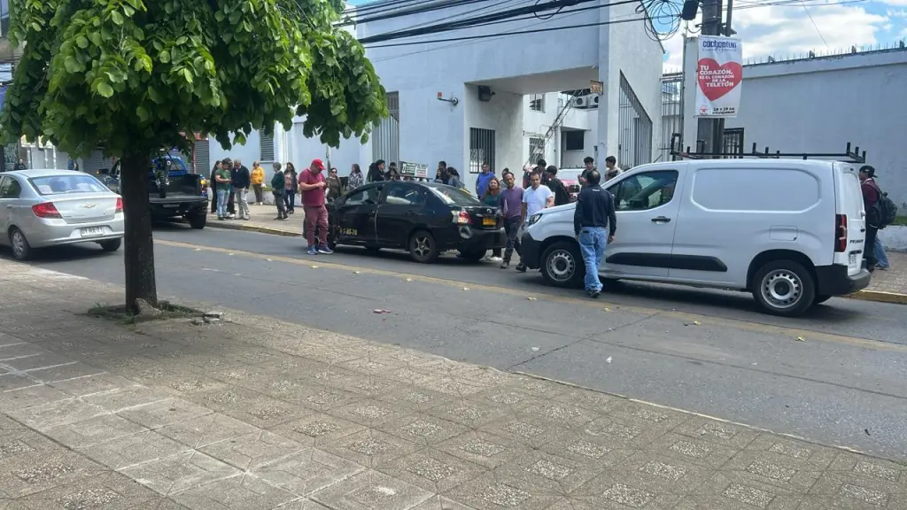 accidente se registró en calle valdivia con colo colo, Diario La Tribuna
