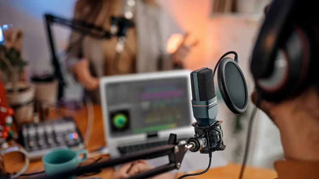 El estudio confirma que el 88,5% de los encuestados entre 18 y 45 años ya ha escuchado al menos un podcast, lo que evidencia la familiaridad con este formato de audio digital, Contexto