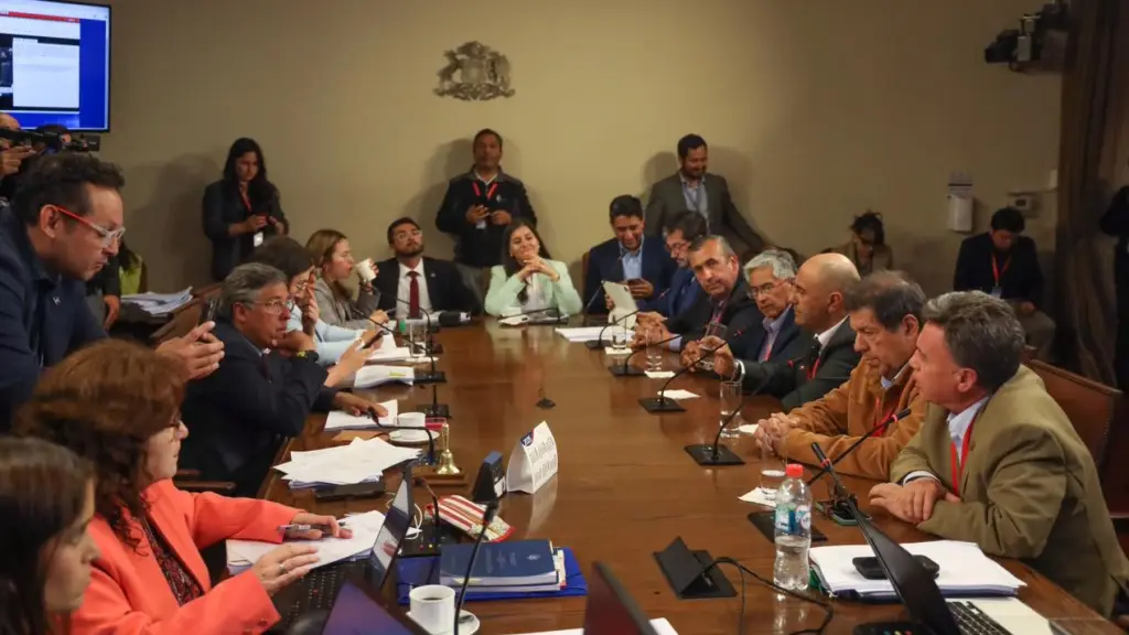 Reunión Amcordi Congreso Nacional, La Tribuna