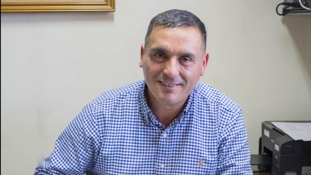 Carlos Toloza, alcalde de Nacimiento, Diario La Tribuna