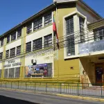 El proyecto, que contempla la fusión de los establecimientos, representa la primera creación de un liceo en el radio urbano de la ciudad en aproximadamente 80 años. En la imagen, la exescuela N°1, La Tribuna