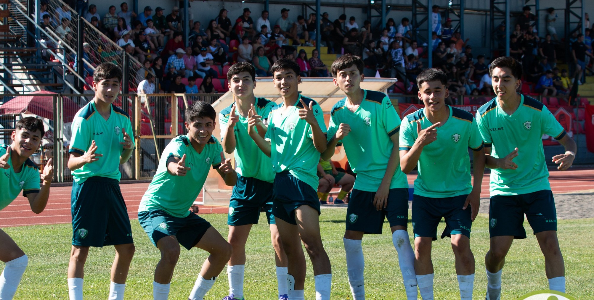 La celebración esperan repetirla ante El Carbón de Lota en la final regional / D. Los Ángeles