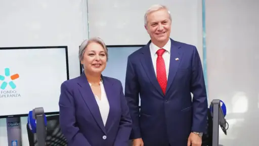 Foro Social 2025: Cruces y tensión marcan el primer cara a cara entre Jara y Kast