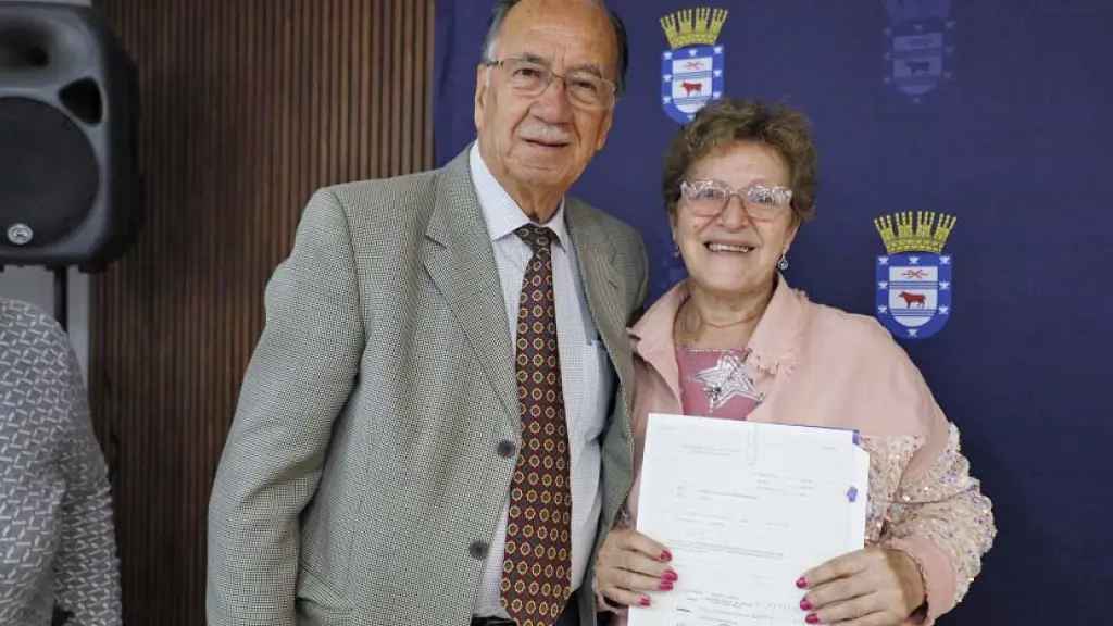 Un total de 53 agrupaciones de personas mayores de la comuna, fueron beneficiados con este aporte del Fondo de Desarrollo Vecinal Línea Personas Mayores 2025. | Municipalidad de Los Ángeles