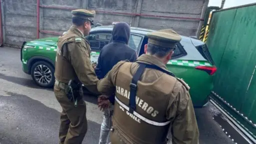 Sujeto amenazó de muerte y agredió a dos personas la noche de año nuevo en Laja 