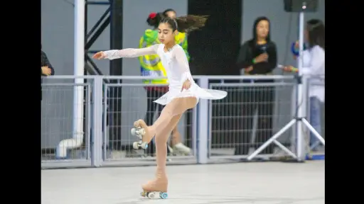 Fiesta del patinaje artístico nacional se vive desde hoy en Los Ángeles