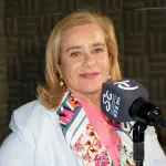 Flor Weisse Novoa, diputada reelecta por la UDI, conversa en los estudios de Radio San Cristóbal, sobre sus prioridades legislativas, Diario La Tribuna