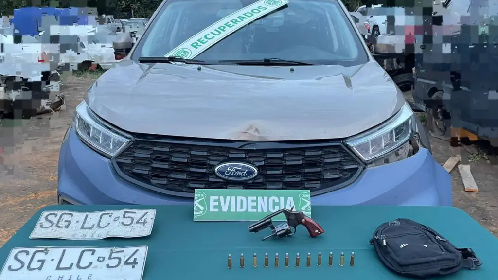 4 detenidos dejó persecución policial en Los Ángeles, Patrulla Foco