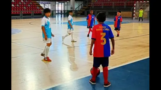 Fiesta del mini futsal se toma Los Ángeles con campeonato infantil