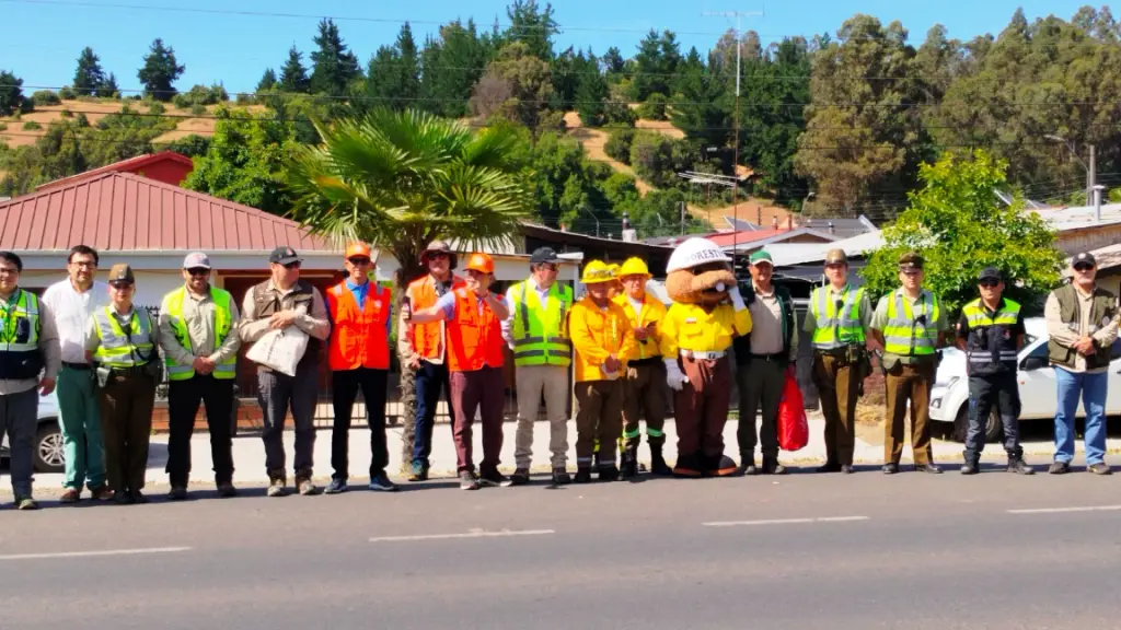 La actividad contó con la participación de Carabineros, Municipalidad de Laja a través de Emergencia Comunal, Seguridad Ciudadana, CONAF, CMPC, Arauco y Red de Prevención Comunitaria.