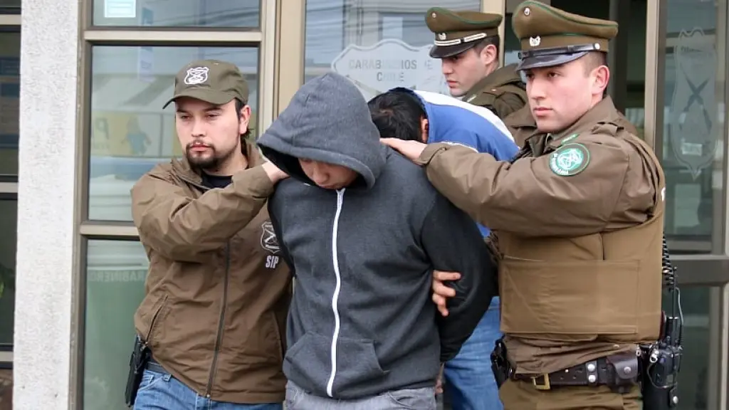 Dos detenidos deja operativo conjunto entre Carabineros y PDI, referencial