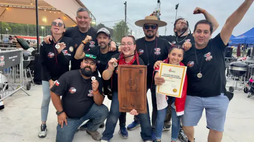 Ciudad parrillera: Brasas Biobío logra segundo lugar en campeonato mundial de asadores 