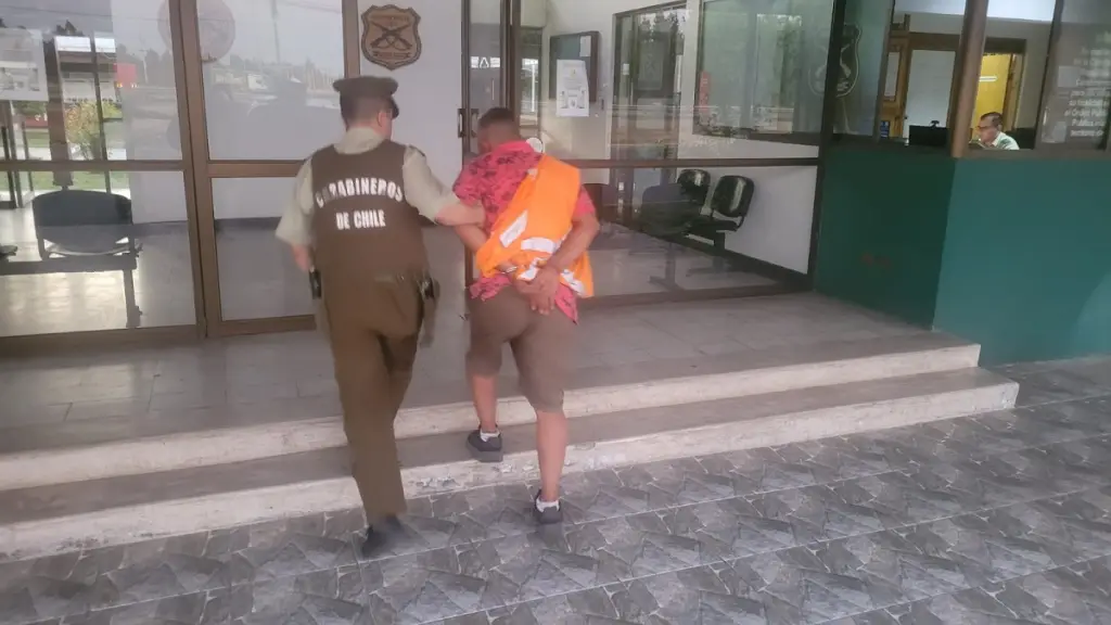 Procedimiento policial en Salto del Laja culmina con detenido por ultraje a las buenas costumbres