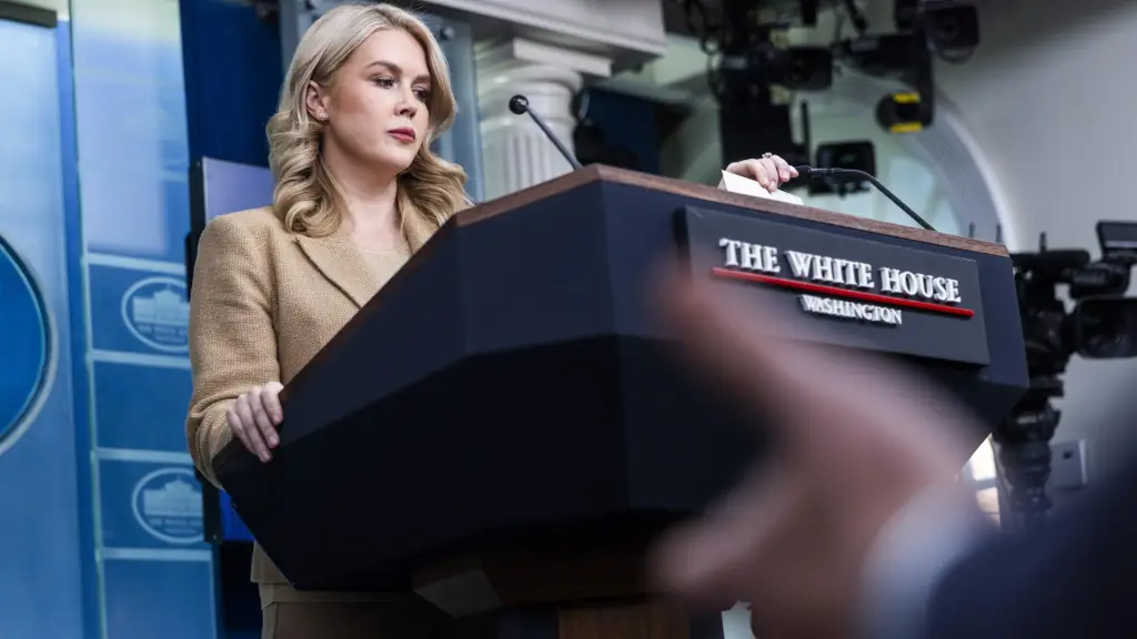 Foto de archivo de la secretaria de Prensa de la Casa Blanca, Karoline Leavitt ,  EFE/JIM LO SCALZO