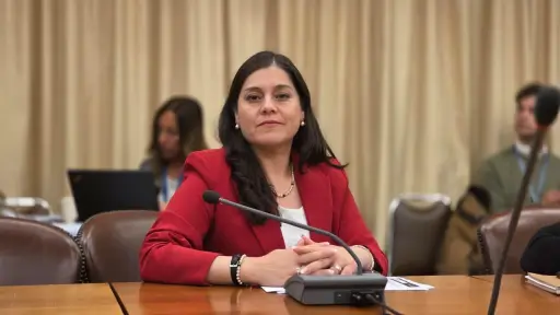 Diputada Karen Medina tras irregularidades en compras de Bomberos de Los Ángeles: Dañan a la institución más creíble de Chile