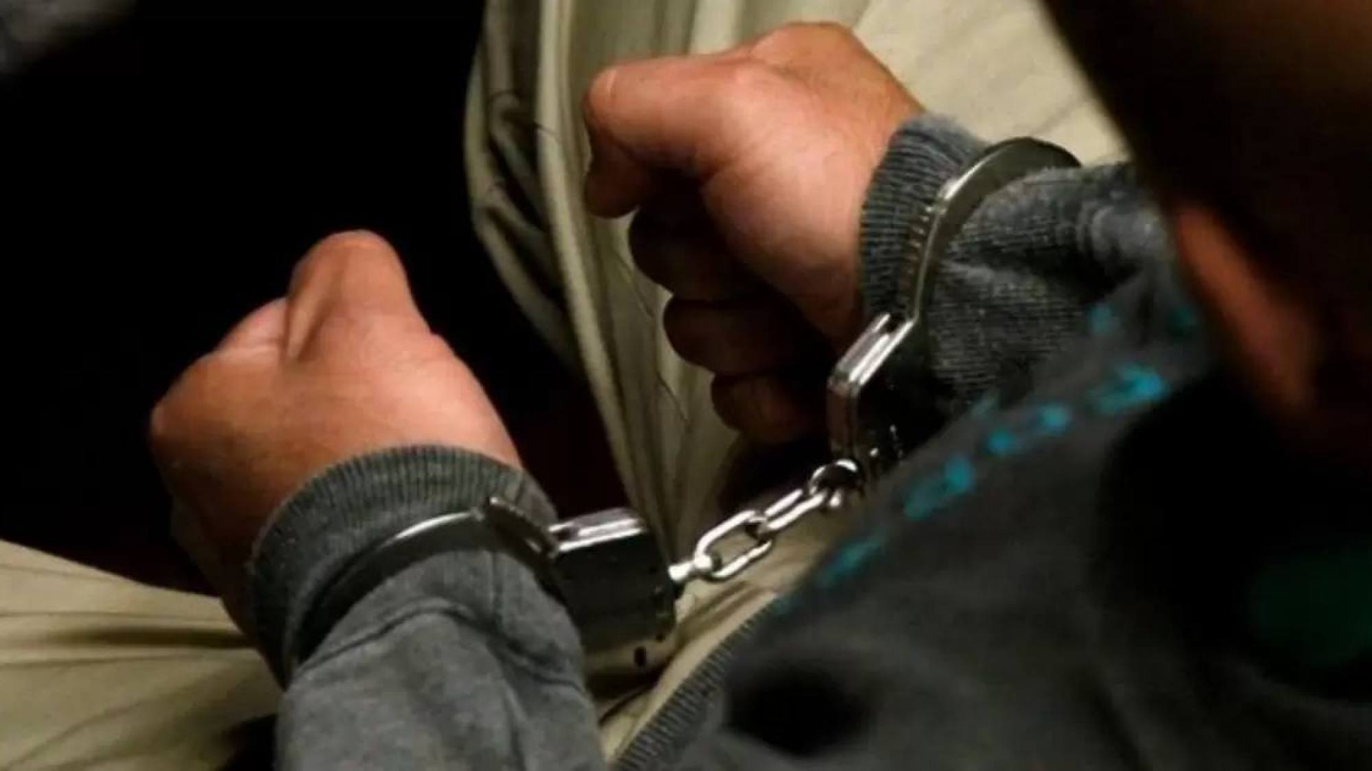 Justicia decreta prisión preventiva para hombre que apuñaló a su expareja: niño pidió ayuda al 133