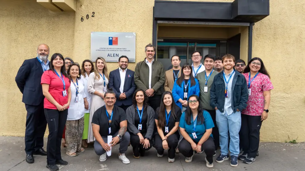 Inauguración Centro de Apoyo Comunitario para Personas con Demencia y sus Familias, La Tribuna