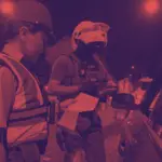 Sorprenden a mujer con droga durante fiscalización a vehículo de aplicación en Los Ángeles, Diario La Tribuna