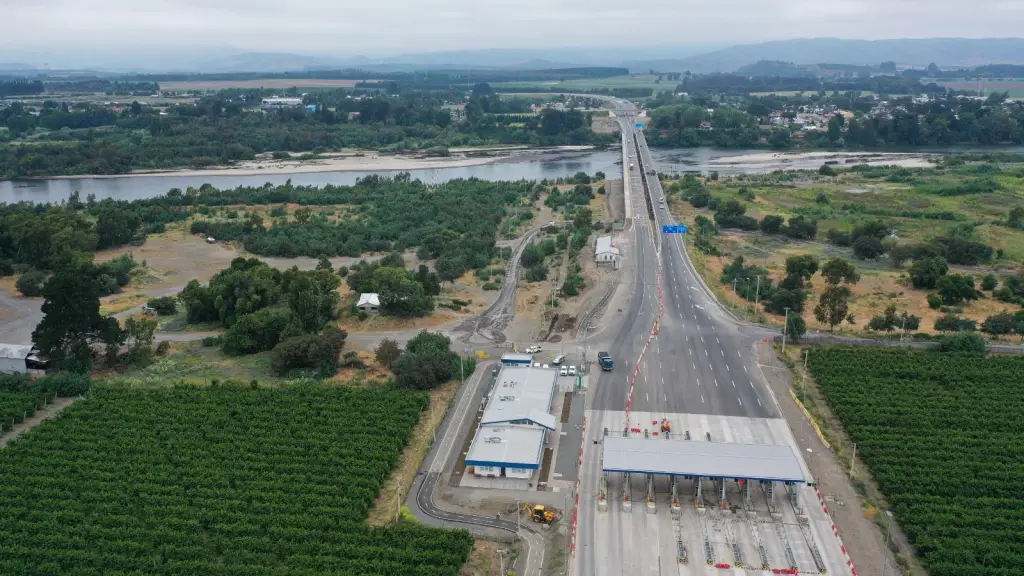 El seremi Hugo Cautivo recordó que la concesionaria mantiene el compromiso de iniciar el cobro durante diciembre. 