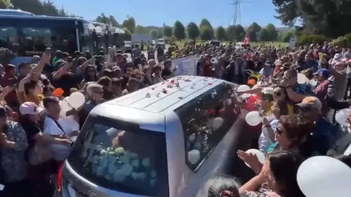 Multitudinaria despedida de El Cachirupi en San Pedro de la Paz
