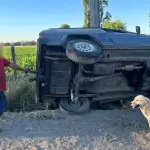 Un adulto y un menor resultan lesionados en accidente registrado en Camino El Peral en Los Ángeles