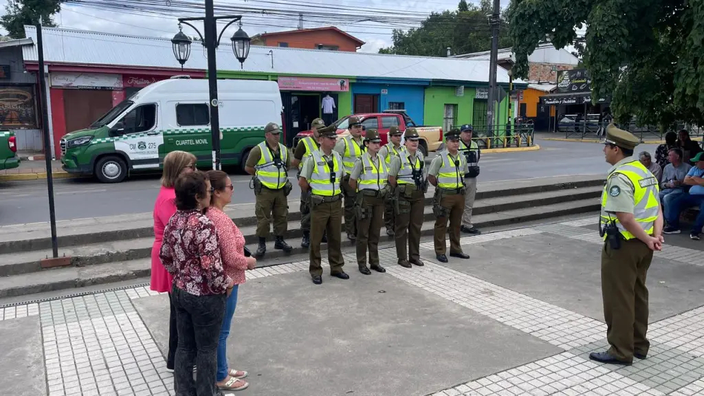 Navidad Segura: Carabineros y municipio lanzan campaña en Nacimiento, Cedida