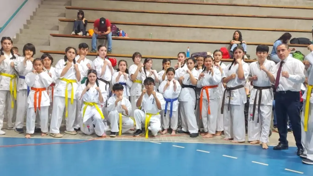 Escuela de Karate Ganbaru de Mulchén, cedida