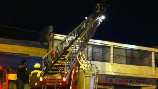 Bomberos repostula financiamiento para dos nuevos carros en Los Ángeles