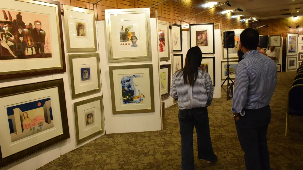 Muestra de arte en beneficio de María Ayuda en Hotel Four Points Los Ángeles. / Diario La Tribuna