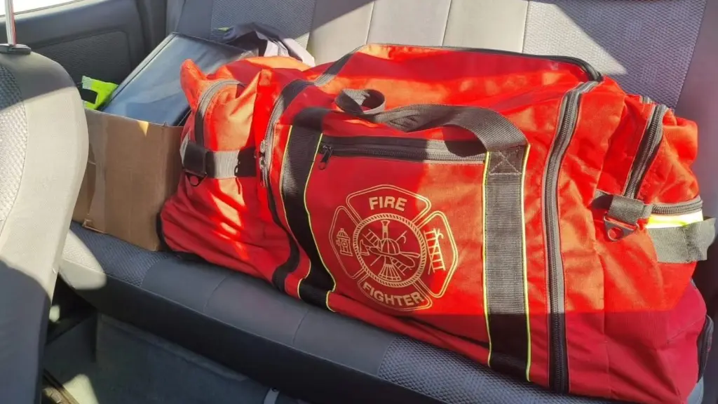 Equipo sustraído a bombero de Los Ángeles, CBLA