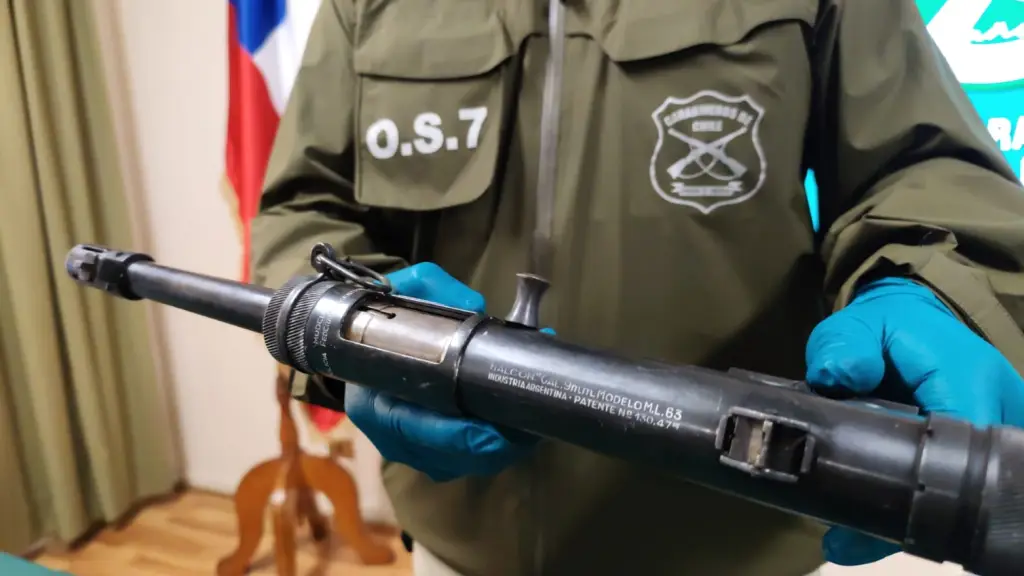 5 subametralladoras incautadas, municiones y cargadores en Lonquimay. Un detenido., Carabineros Novena Zona
