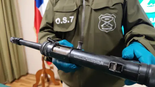 Inédita incautación: OS-7 detuvo a sujeto e incautó 5 subametralladoras, municiones y cargadores