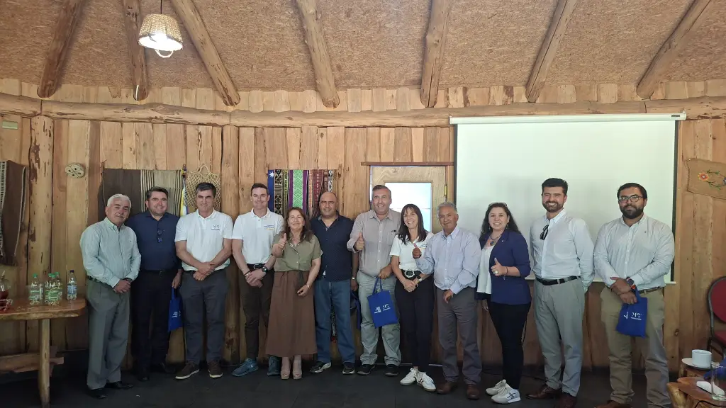 En el restaurant Ilwen de Quilaco, en presencia de los alcaldes de Antuco, Alto Biobío, Santa Bárbara y Quilaco, se presentó el diagnóstico territorial de desarrollo socioeconómico, realizado entre octubre y diciembre de 2025. / cedida