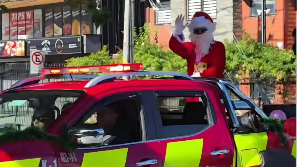 Carava navideña 2025 03 | Cuerpo de Bomberos Los Ángeles