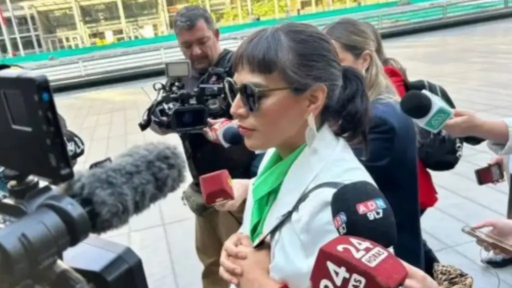 Karina Oliva en tribunales, Agencia Uno