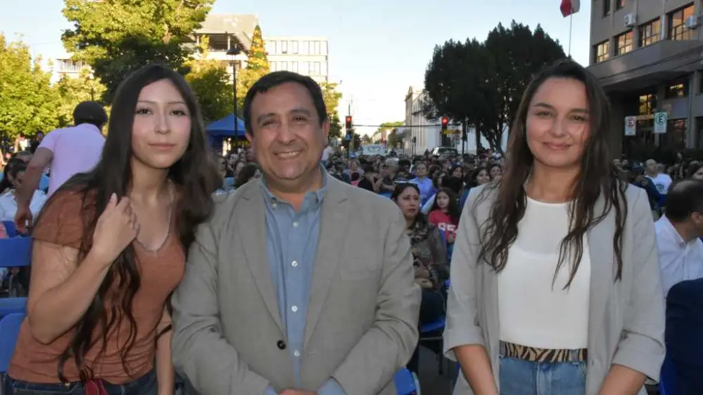 Matilda Velásquez, concejal Eduardo Velasquez y Judith Giacomozzi. | Diario La Tribuna